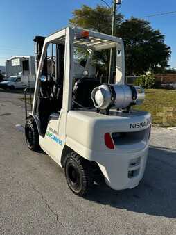 Carretilla elevadora GLP - Nissan PF70LPG  MUG1F35LV (14)