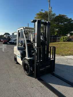 Propane Forklifts - Nissan PF70LPG  MUG1F35LV (7)