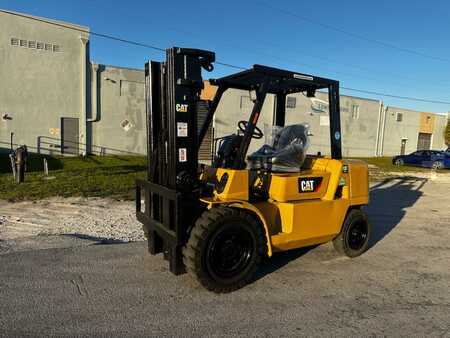 Carretilla elevadora diésel - CAT Lift Trucks DP45K (5)