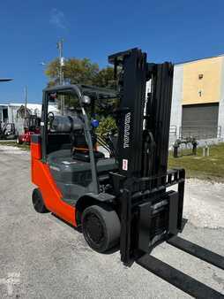 Propane Forklifts - Toyota 8FGC35U-BCS (4)