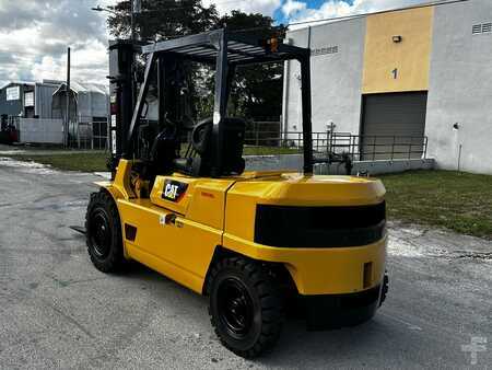 Montacargas diésel - CAT Lift Trucks DP45 (3)