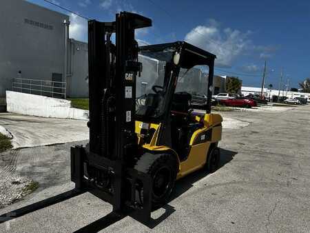 Montacargas diésel - CAT Lift Trucks 2PD7000 FD35N (12)
