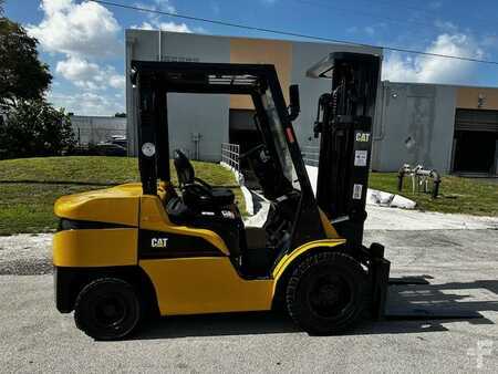 Montacargas diésel - CAT Lift Trucks PD7000 2PD7000 FD35N (1)