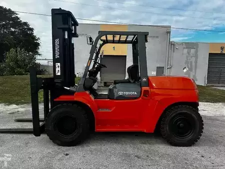 Diesel Forklifts - Toyota 7FDU70 (3)