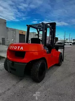 Diesel Forklifts - Toyota 7FDU70 (5)