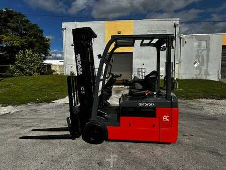 Montacargas diésel - Toyota 8FBE20U (11)