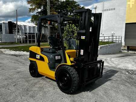 Montacargas diésel - CAT Lift Trucks DP35N (13)