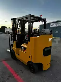 Propane Forklifts - CAT Lift Trucks GC40K STR (2)