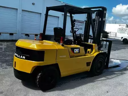 Montacargas diésel - CAT Lift Trucks FD50 DP50 (5)