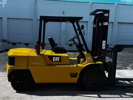 Montacargas diésel - CAT Lift Trucks FD50 DP50 (6)