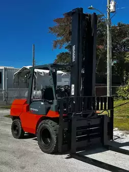 Montacargas diésel - Toyota 7FDAU50 (4)