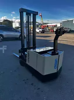 Montacargas diésel - Crown 20WB TL (2)