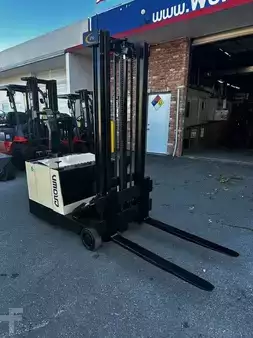 Montacargas diésel - Crown 20WB TL (5)