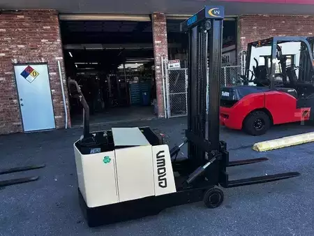 Montacargas diésel - Crown 20WB TL (6)