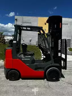 Montacargas GLP - Toyota 8FGCU25   QFV (5)