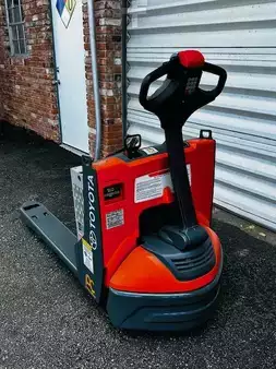 Montacargas diésel - Toyota 8HBW23 (1)