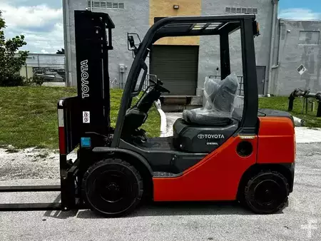 Diesel Forklifts  Toyota 8FDU25 (3)