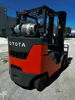 Propane Forklifts  Toyota 8FGC35U (5)