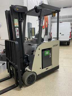 Diesel Forklifts - Crown RC5530X-30 (5)