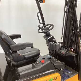 Sähkö - 3 pyör 2021  Hyundai 20BT-9U (6)