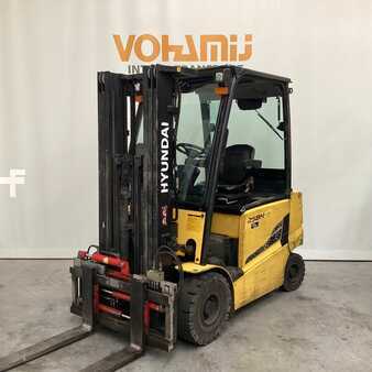 Electric - 4 wheels 2016  Hyundai 25BH-9 (1)