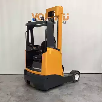 Chariots à mât rétractable 2011  Jungheinrich ETV C16 (4)