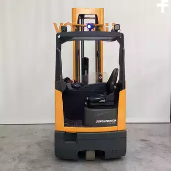 Chariots à mât rétractable 2011  Jungheinrich ETV C16 (6)