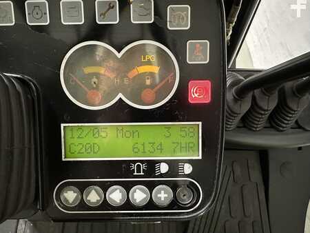 Chariots élévateurs GPL 2008  Clark CS20SL (10)