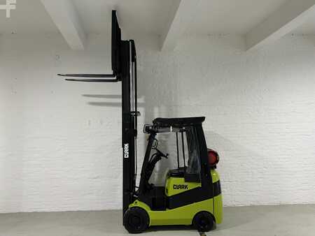 LPG VZV 2010  Clark C15CL (1)