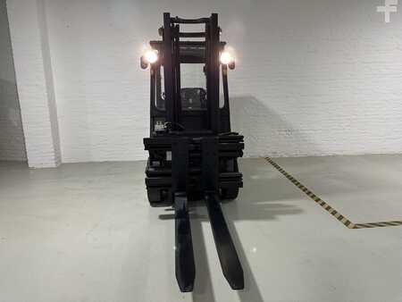 Carretilla elevadora GLP 2010  Clark CQ25L (7)