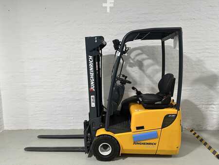 Sähkö - 3 pyör 2013  Jungheinrich EFG 110k (3)