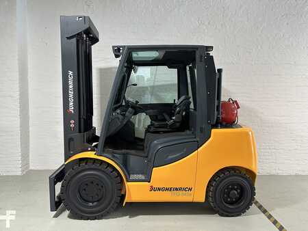 Chariots élévateurs GPL 2015  Jungheinrich TFG 545 (2)