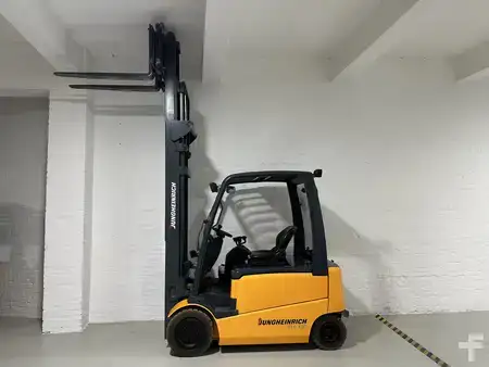 El truck - 4 hjulet 2009  Jungheinrich EFG 430 (1)