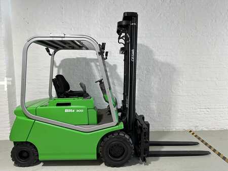 Sähkö - 4 pyör 2008  Cesab Blitz 300 (5)