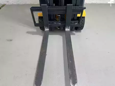 Sähkö - 3 pyör 2016  Jungheinrich EFG 215 (8)