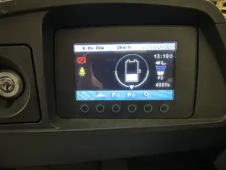 Eléctrica de 4 ruedas 2018  Jungheinrich EFG 320 (11)