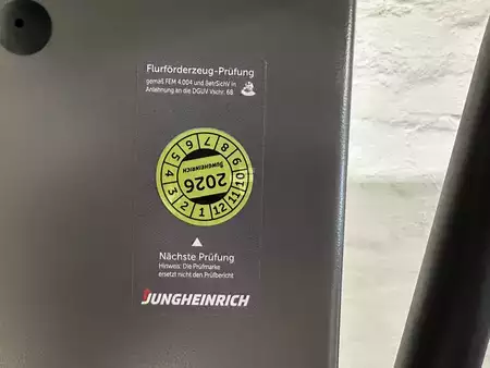 3-wiel elektrische heftrucks 2022  Jungheinrich EFG 216 (16)