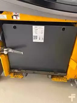 Elektro 4 Rad 2018  Jungheinrich EFG 320 (11)