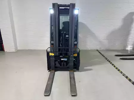 Elektro 4 Rad 2018  Jungheinrich EFG 320 (6)