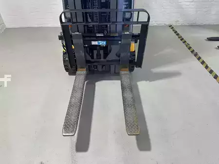 Elektro 4 Rad 2018  Jungheinrich EFG 320 (8)
