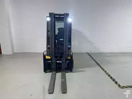 Elektro 4 Rad 2018  Jungheinrich EFG 320 (6)