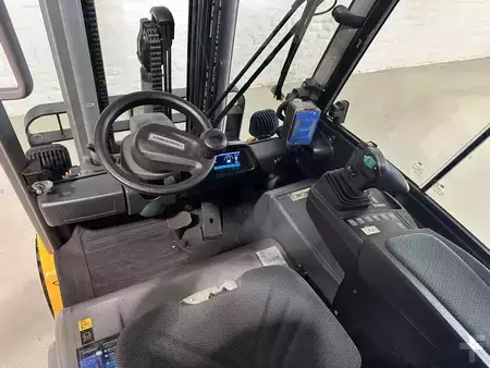 Elektro 4 Rad 2018  Jungheinrich EFG 320 (11)
