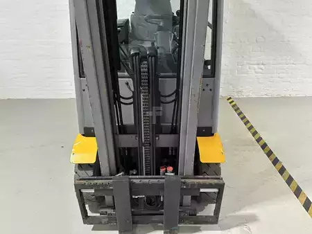 Treibgasstapler 2016  Jungheinrich TFG 316 (7)