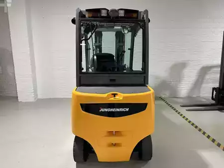 El truck - 4 hjulet 2018  Jungheinrich EFG 425 (4)