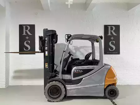 Elektro 4 Rad 2015  Still RX 60-50 (2)