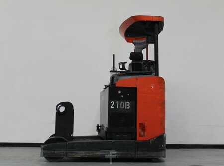 Reach Truck 2016  Toyota RRE200 (1)