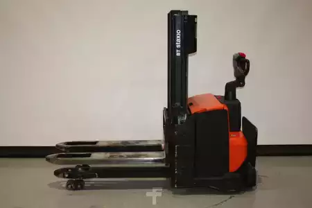 Magasemelésű béka 2017  Toyota SWE200D (1)