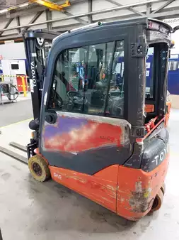 Chariots électriques à 3 roues 2018  Toyota 8FBE18T (1)