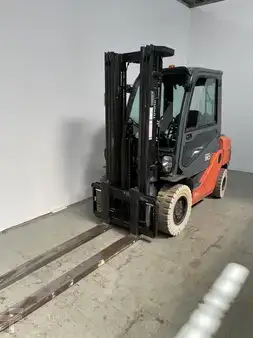 Wózki gazowe 2018  Toyota 02-8FGF30 (1)