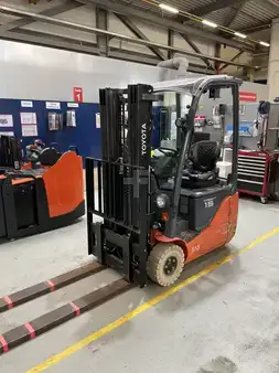 Elektro tříkolové VZV 2018  Toyota 8FBE15T (1)